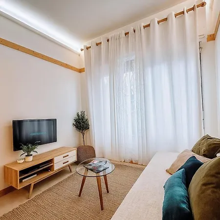 Paradis Cotier 6 Couchages * Antibes